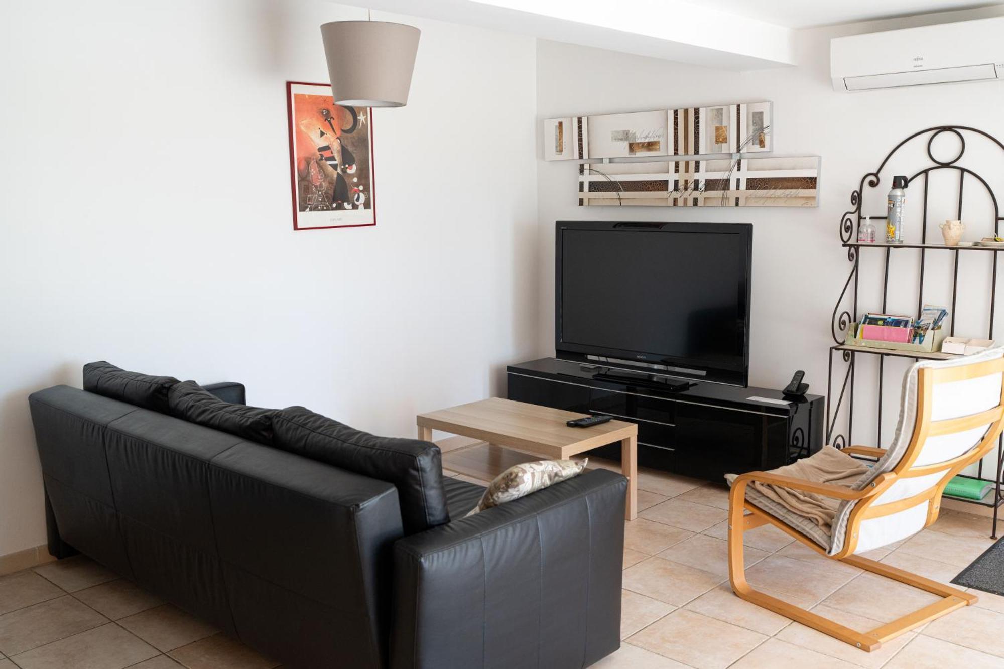 Maison d'hôtes Velaux Ecureuil et Pinède Extérieur photo